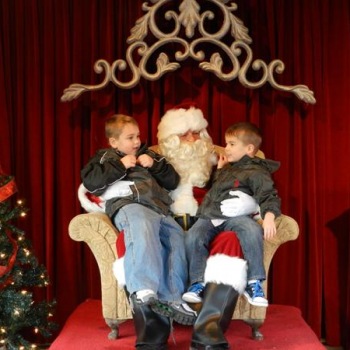 2011 Photos with Santa |  