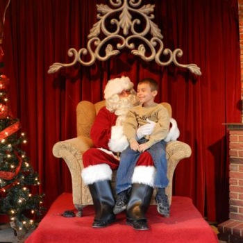 2011 Photos with Santa |  