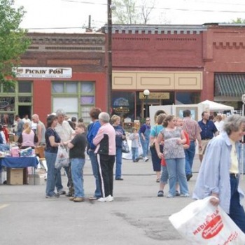 Mile Long Yard Sale
